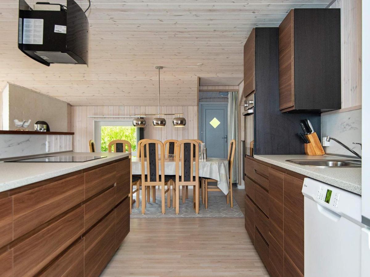 8 Person Holiday Home In Hejls Exteriér fotografie